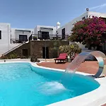 Casa Camelio