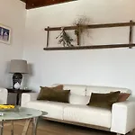 Casa Camelio * Мачер
