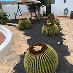 Апартаменты Casa Camelio *