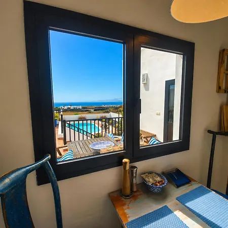 Casa Camelio * Mácher